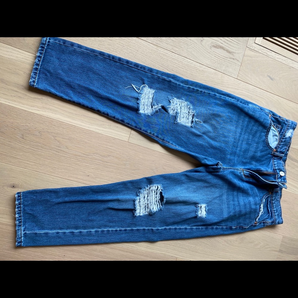 DYNAMITE MOM JEANS SIZE 29 no stretch